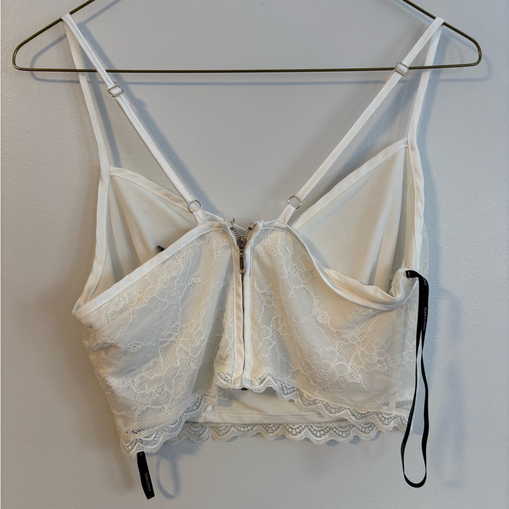 Marciano white lace lined cami sleeveless crop top size medium - Picture 7 of 7